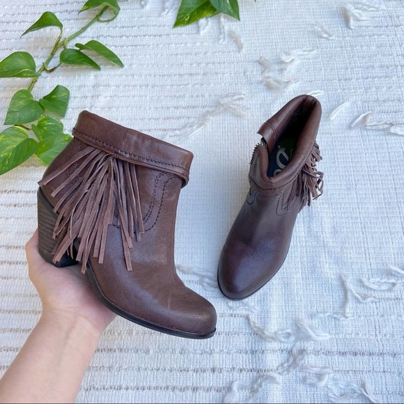 Sam Edelman Shoes - Sam Edelman Louie fringe dark brown leather boho hippie ankle boots bootie Sz 6